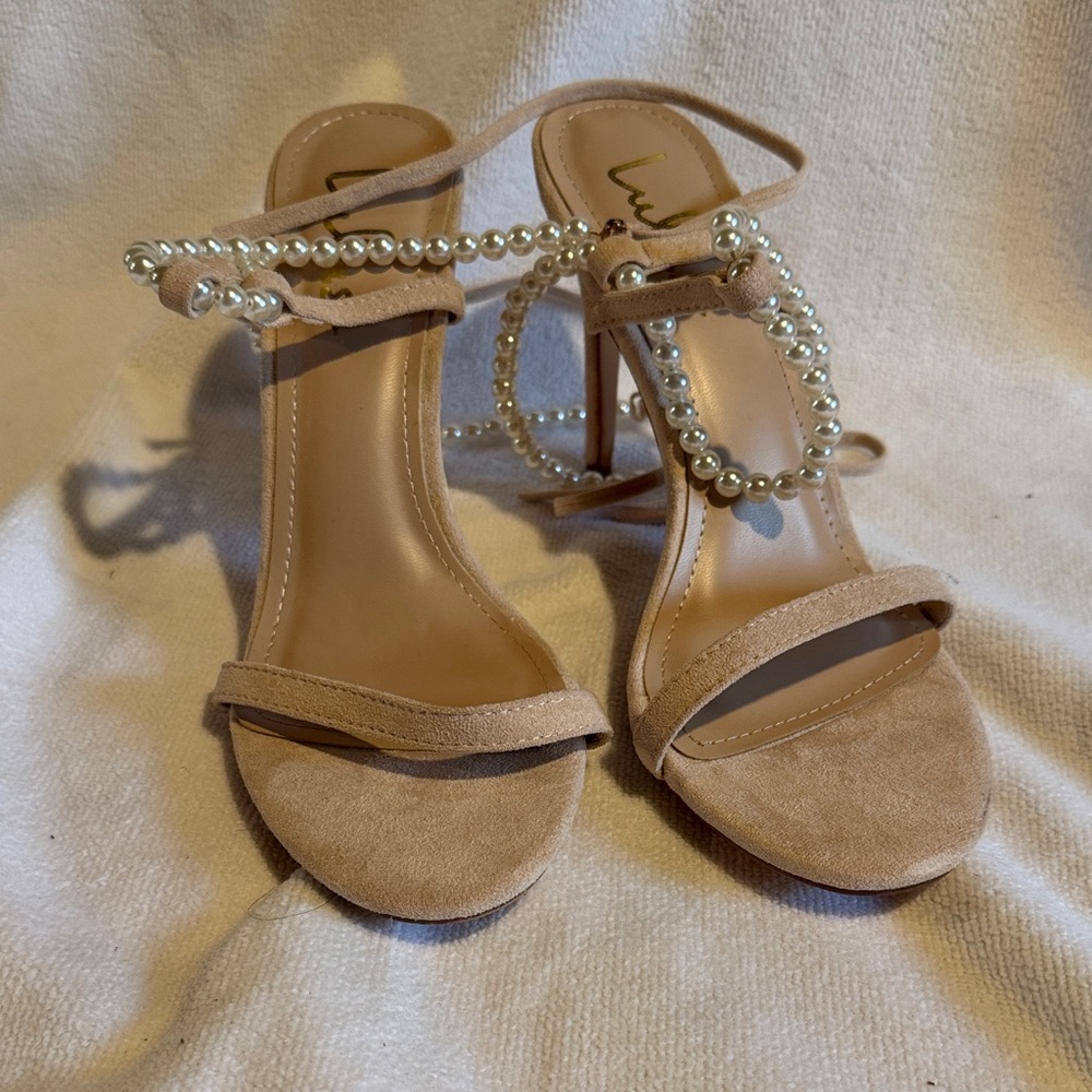 Lulu's Tan Pearl-Embellished Heels
